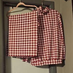 Stylish Red and White Houndstooth Wide Legged Pants Suit